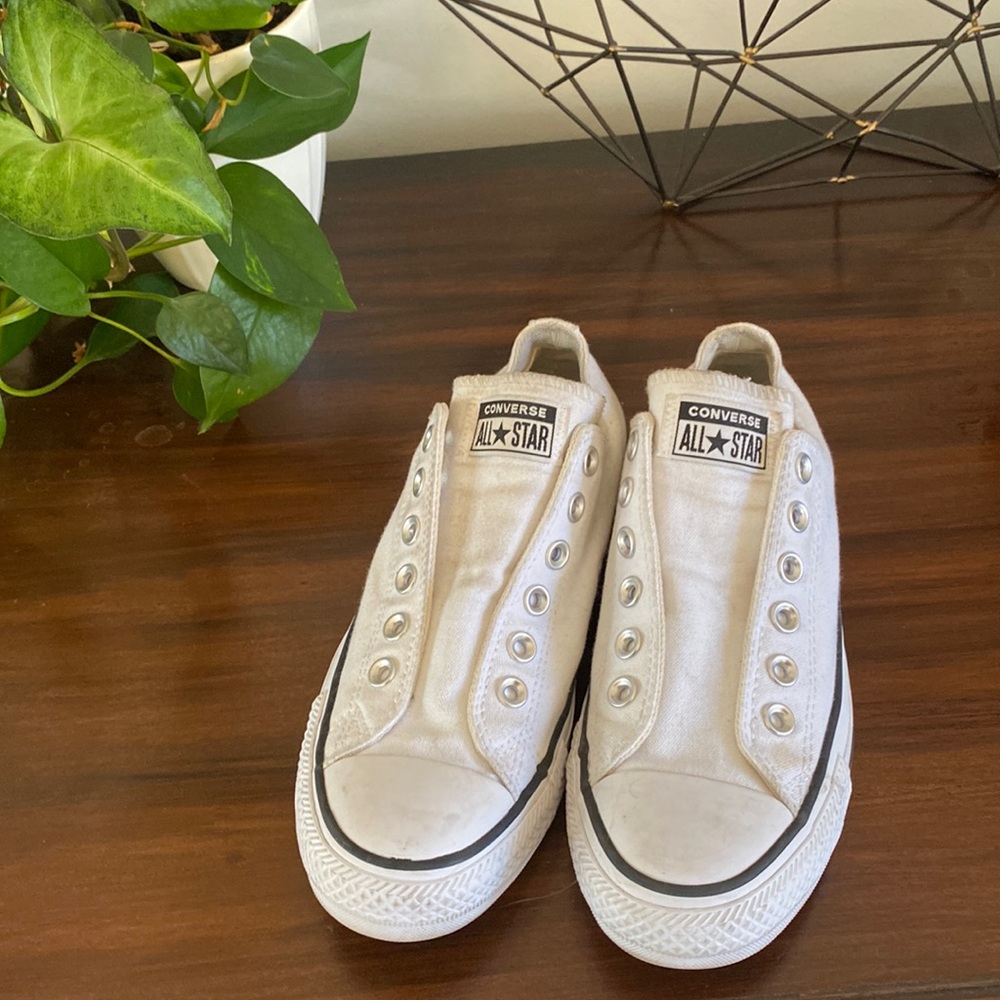 Converse slip on